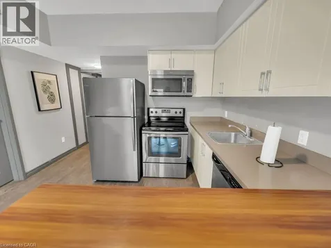 321 Spruce Street Waterloo ON N2L 0G4