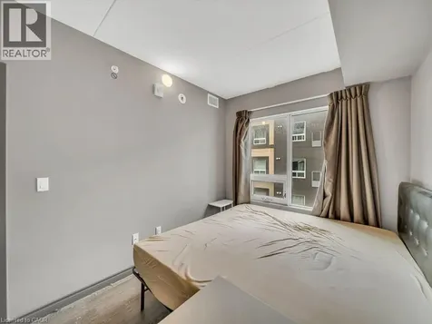321 Spruce Street Waterloo ON N2L 0G4