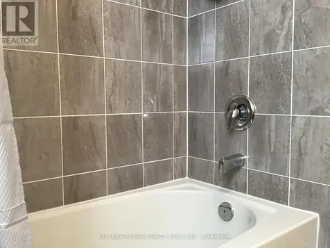 49 Beausoleil Drive Penetanguishene ON L9M 0V8