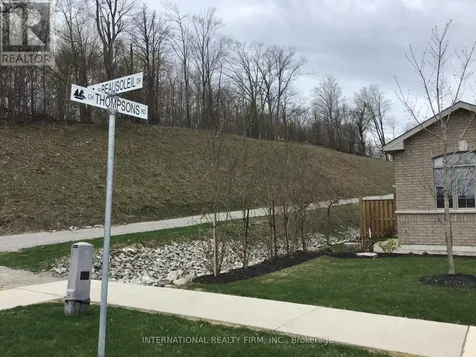 49 Beausoleil Drive Penetanguishene ON L9M 0V8