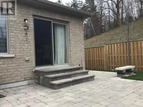 49 Beausoleil Drive Penetanguishene ON L9M 0V8