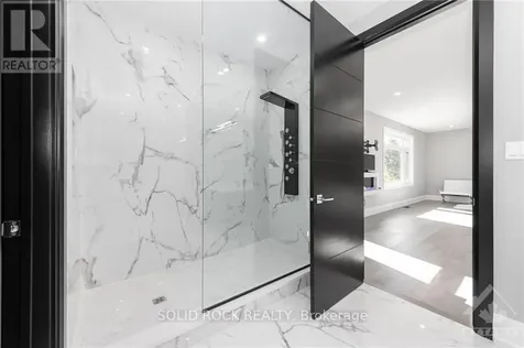 224 Roger Road Ottawa ON K1H 5C6
