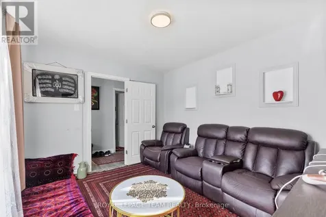 105 Jolliet Avenue Ottawa ON K1L 5H1