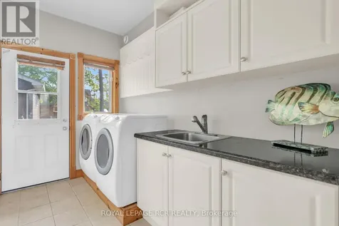 1754 Pappy Gill Lane Severn ON L0K 1E0