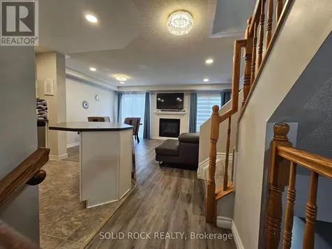 255 Catamount Court Ottawa ON K2M 0A9