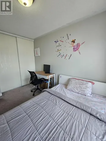 255 Catamount Court Ottawa ON K2M 0A9