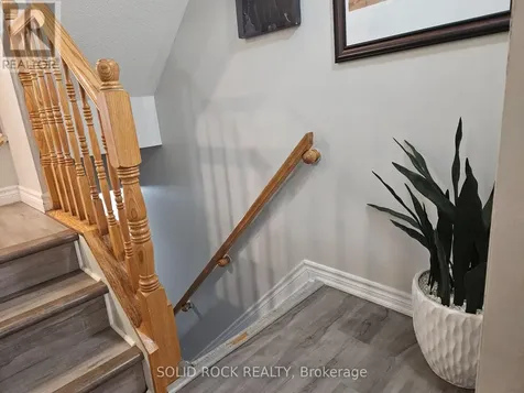 255 Catamount Court Ottawa ON K2M 0A9
