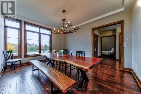 9 Windrose Valley Boulevard Clearview ON L9Y 0K2