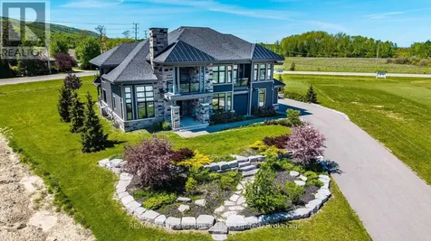 9 Windrose Valley Boulevard Clearview ON L9Y 0K2