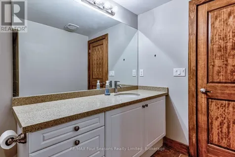 9 Windrose Valley Boulevard Clearview ON L9Y 0K2