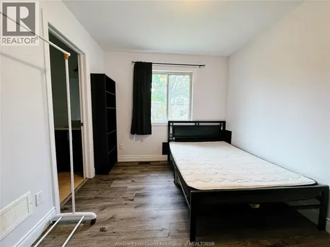 475 Josephine Windsor ON N9B 2K9