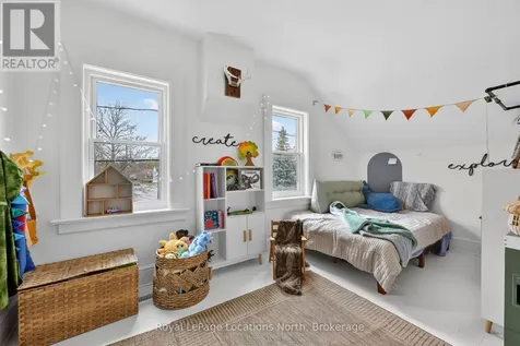163 Street Vincent Street Meaford ON N4L 1C3
