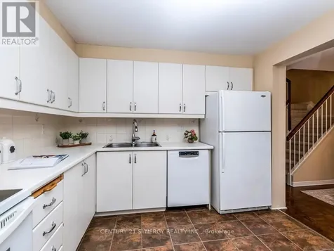 22C Maple Ridge Crescent Ottawa ON K2J 3L2