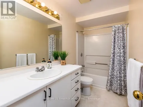 22C Maple Ridge Crescent Ottawa ON K2J 3L2