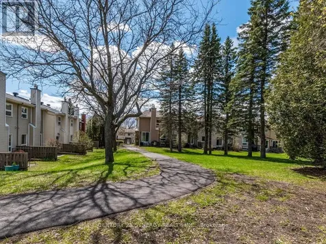 22C Maple Ridge Crescent Ottawa ON K2J 3L2