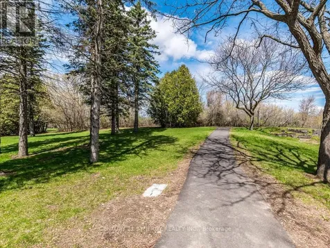 22C Maple Ridge Crescent Ottawa ON K2J 3L2