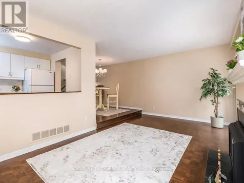 22C Maple Ridge Crescent Ottawa ON K2J 3L2