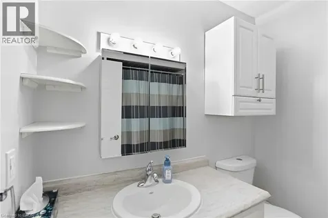 593 Grey Street Brantford ON N3S 4X9