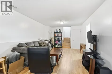 593 Grey Street Brantford ON N3S 4X9