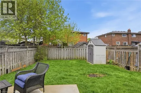 593 Grey Street Brantford ON N3S 4X9