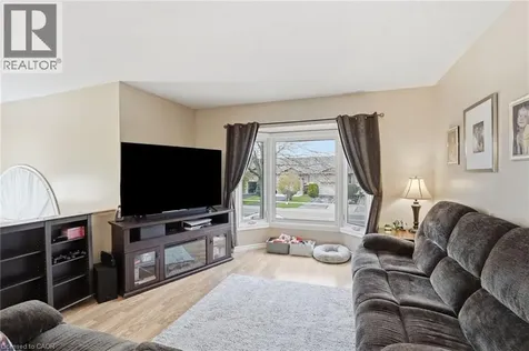 593 Grey Street Brantford ON N3S 4X9