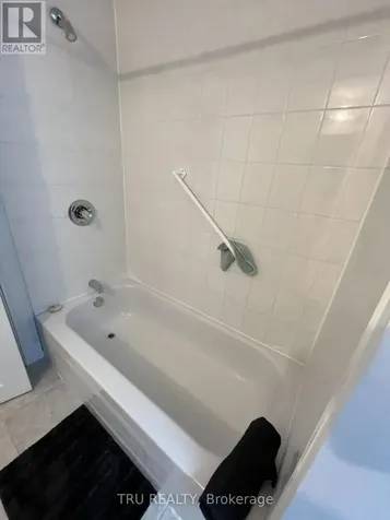 384 Blake Boulevard Ottawa ON K1L 6L2