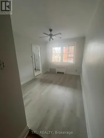 384 Blake Boulevard Ottawa ON K1L 6L2