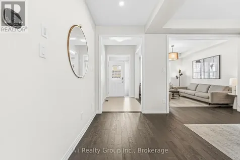 38 Mudminnow Crescent Ottawa ON K4A 5H8