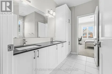38 Mudminnow Crescent Ottawa ON K4A 5H8