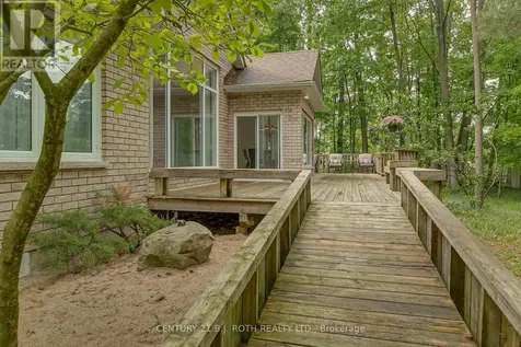 3925 Algoma Avenue Innisfil ON L9S 2M4