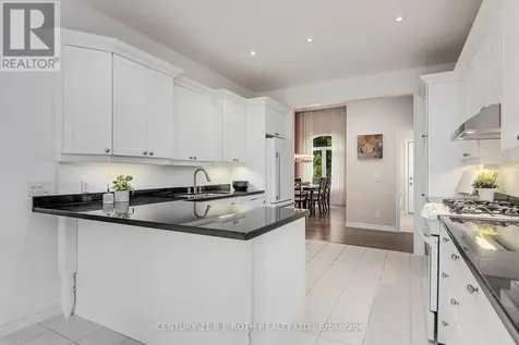 3925 Algoma Avenue Innisfil ON L9S 2M4