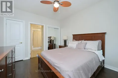 4 Briar Hill Heights New Tecumseth ON L9R 1Z7
