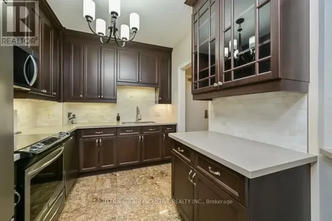 4 Briar Hill Heights New Tecumseth ON L9R 1Z7