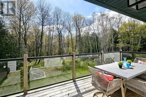 31 Slalom Gate Road Collingwood ON L9Y 5A9