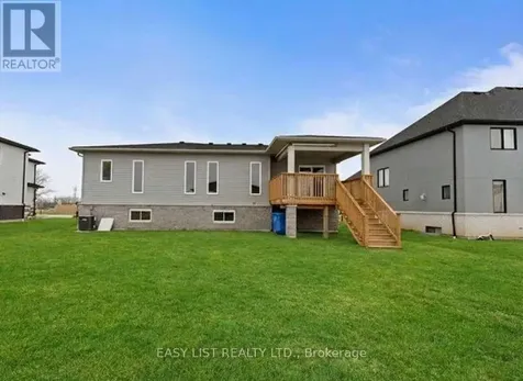 4403 Belmont Avenue Lakeshore ON N0P 1J0