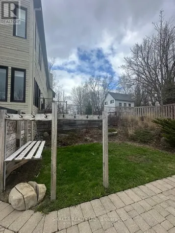 1980 Phelan Road West Ottawa ON K0A 2T0