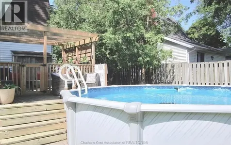 17 Cunningham Avenue Ridgetown ON N0P 2C0