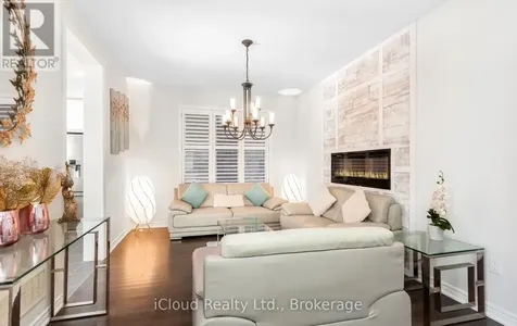 65 Stowmarket Street North Caledon ON L7C 4B1