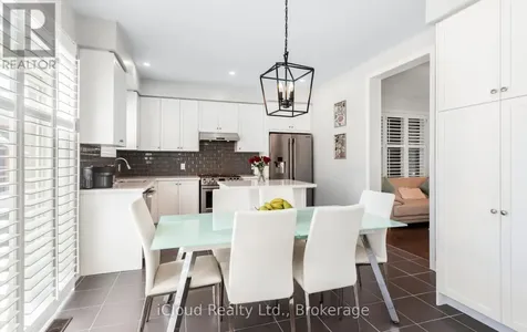 65 Stowmarket Street North Caledon ON L7C 4B1