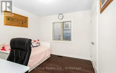 65 Stowmarket Street North Caledon ON L7C 4B1