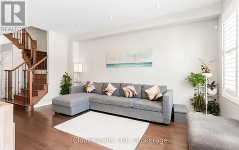 65 Stowmarket Street North Caledon ON L7C 4B1