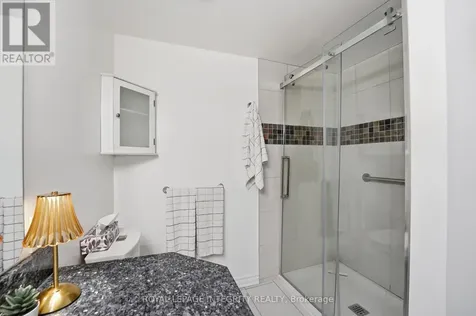 42 Settler's Ridge Way Ottawa ON K2J 4V2