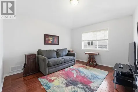 42 Settler's Ridge Way Ottawa ON K2J 4V2