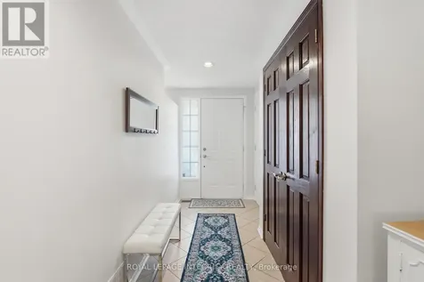 42 Settler's Ridge Way Ottawa ON K2J 4V2