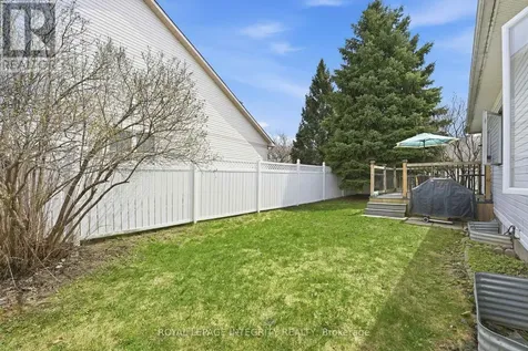 42 Settler's Ridge Way Ottawa ON K2J 4V2