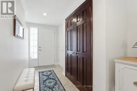 42 Settler's Ridge Way Ottawa ON K2J 4V2