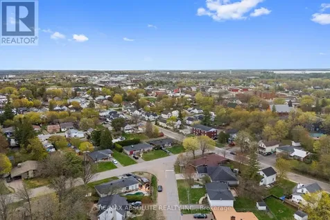 162 Dan Street Arnprior ON K7S 1V4