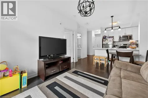 125 Shoreview Place Stoney Creek ON L8E 0K3