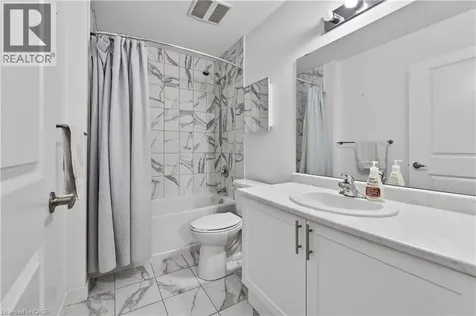 125 Shoreview Place Stoney Creek ON L8E 0K3