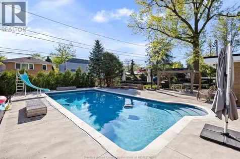 3760 Victoria Boulevard Windsor ON N9E 3L8